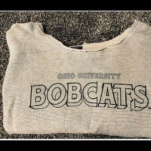 OHIO UNIVERSITY CROPPED SWEATSHIRT